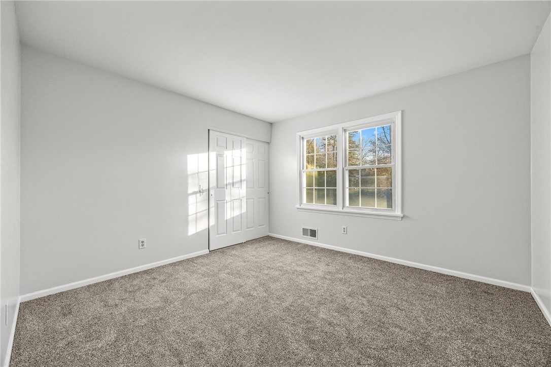 86 Shagbark Way Perinton, NY 14450 - Photo 26 of 50