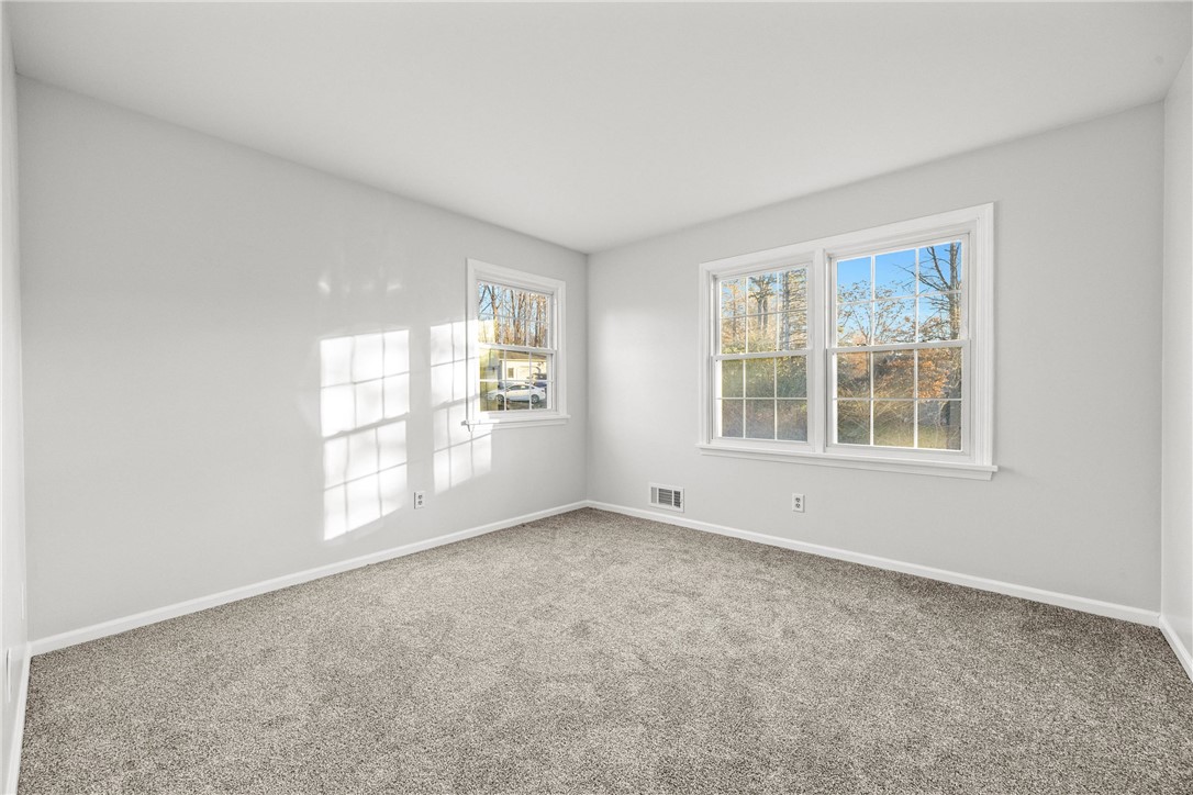 86 Shagbark Way Perinton, NY 14450 - Photo 30 of 50