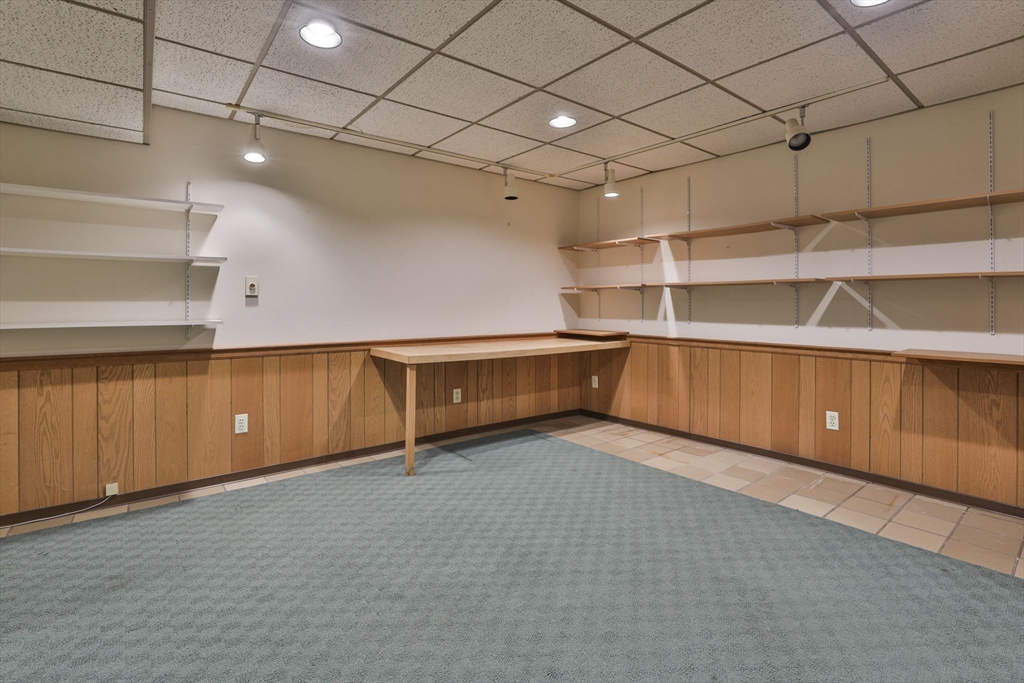 21 Westerly Street, Unit 3 Wellesley, MA 02482 - Photo 37 of 41