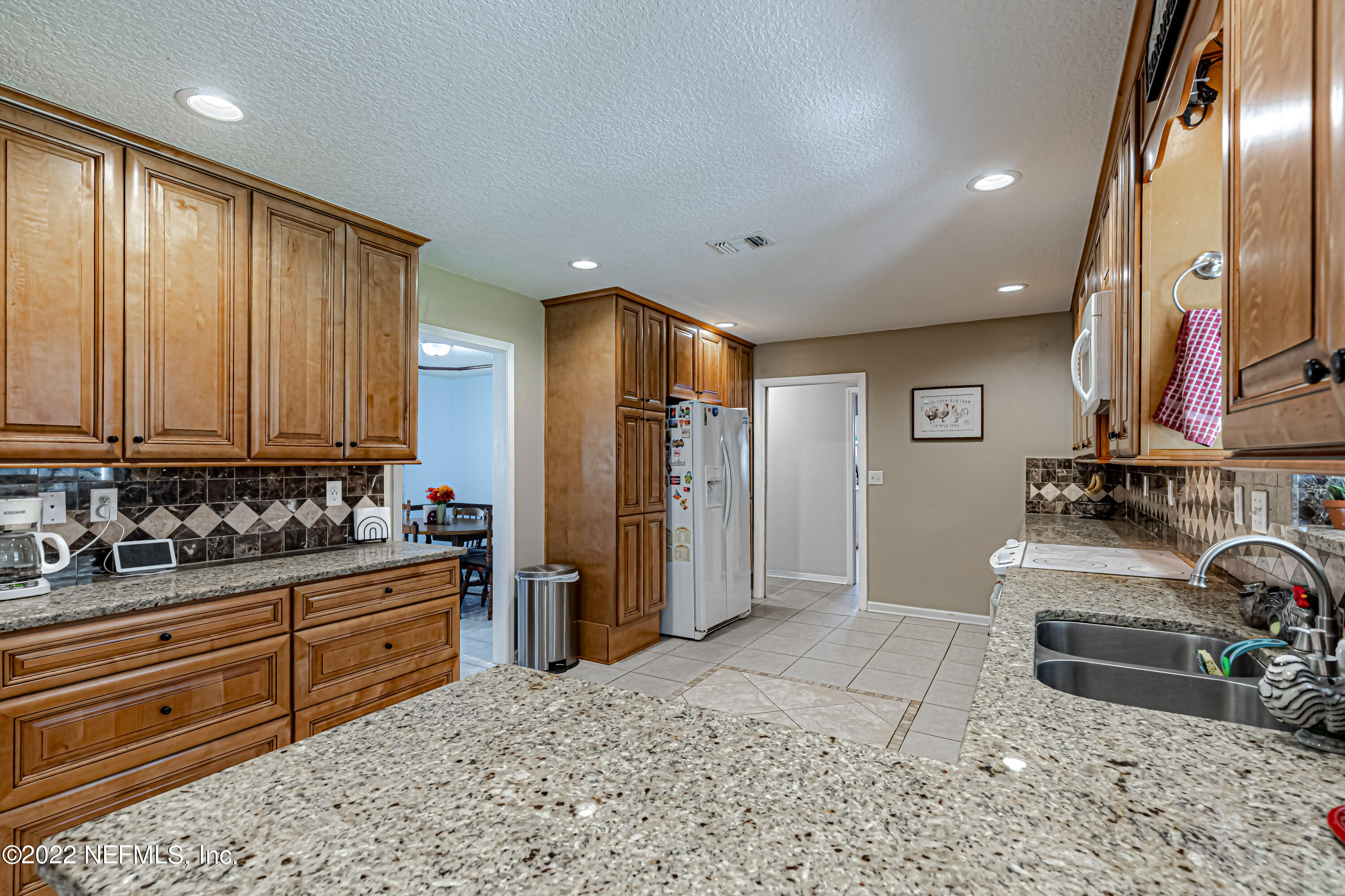 119 Ridgefield Court Orange Park, FL 32065 - Photo 13 of 30 16-Kitchen