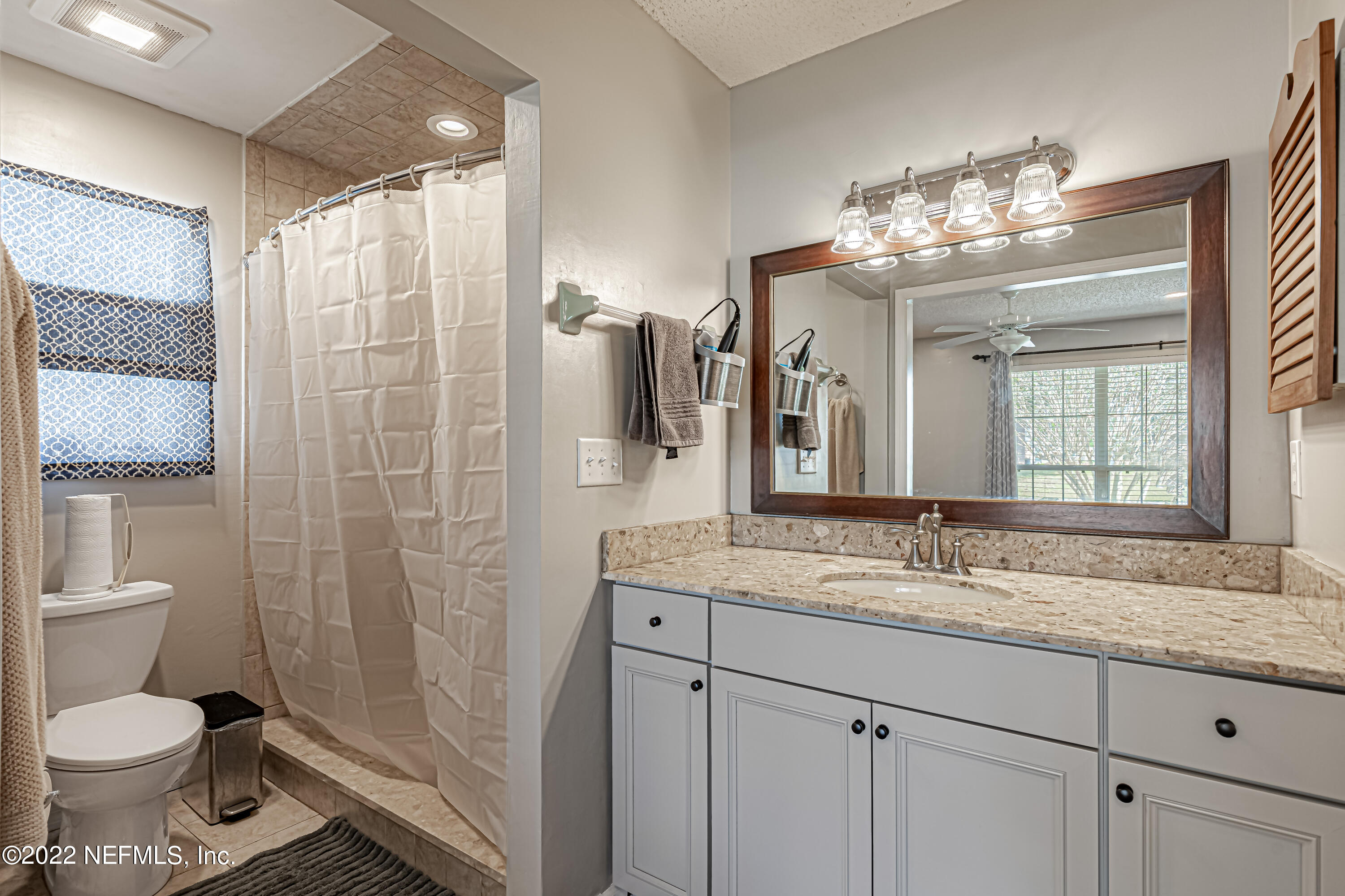 119 Ridgefield Court Orange Park, FL 32065 - Photo 16 of 30 22-Primary Bathroom