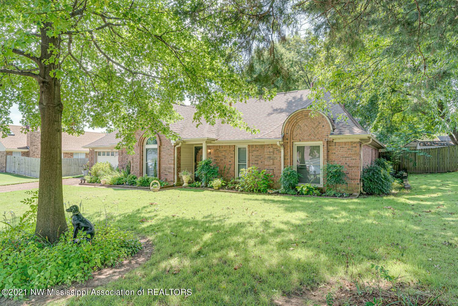 1935 Pecan Ridge North Southaven, MS 38671 - Photo 4 of 30 214755_4-snapsold-screen-1935-pecan-ridg