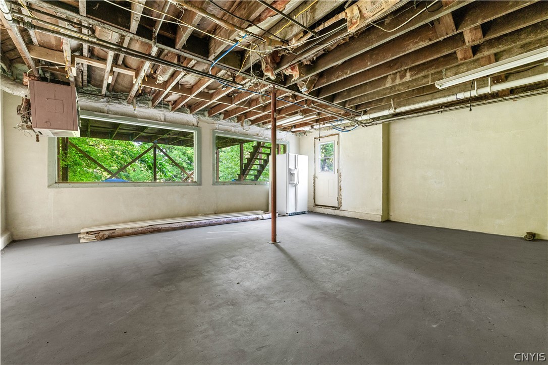 60 Paris Road New Hartford, NY 13413 - Photo 30 of 40