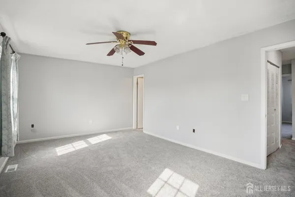 $550,000 | 204 Hampshire Court, Piscataway, NJ 08854