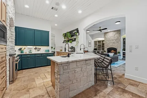 $1,175,000 | 113 Silverstone Drive, Georgetown, TX 78633