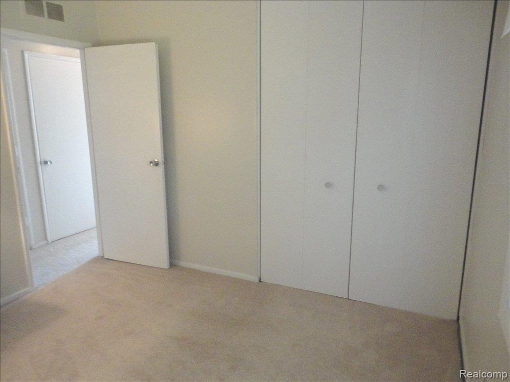 1157 Beta Road Walled Lake, MI 48390 - Photo 21 of 24 2nd bedroom