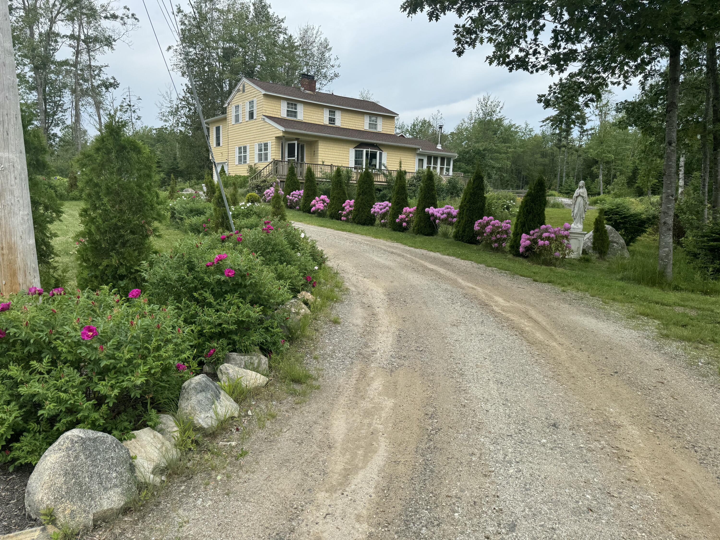 138 Coombs Road Brunswick, ME 04011 - Photo 6 of 77 IMG_20260128_074854 (1)