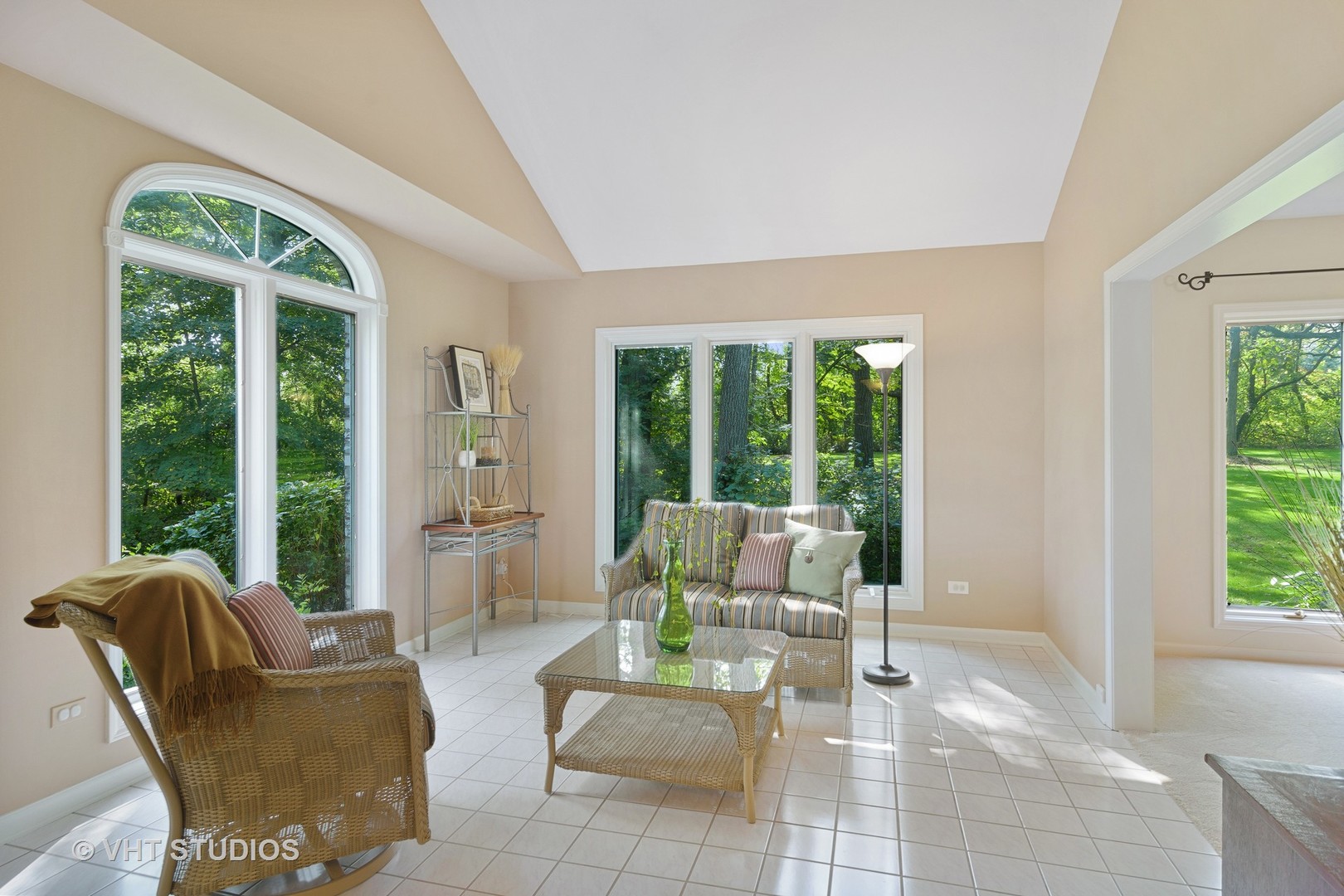 20860 North Valley Road Kildeer, IL 60047 - Photo 4 of 56