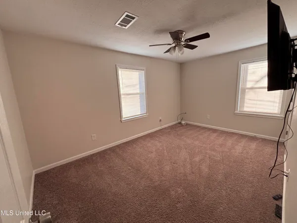 $1,500 | 306 Parkway Drive, Pearl, MS 39208