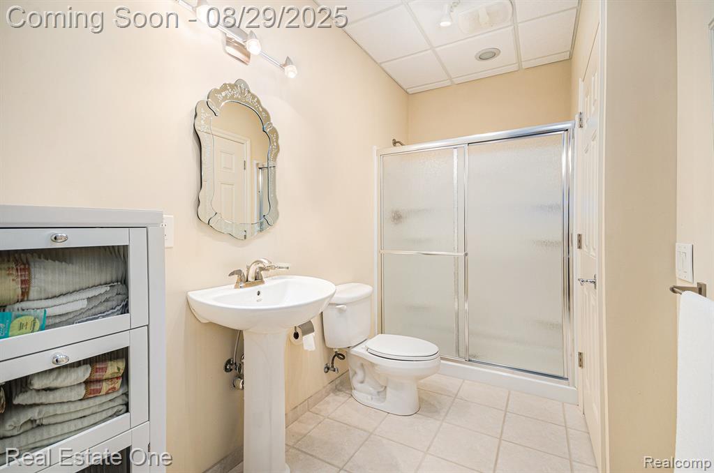 6040 North Rochester Road Rochester Hills, MI 48306 - Photo 35 of 45