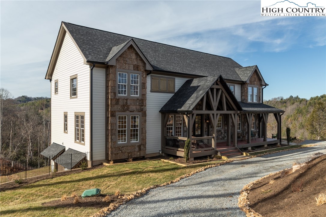 457 Autumn Leaf Way Crumpler, NC 28617 - Photo 6 of 47