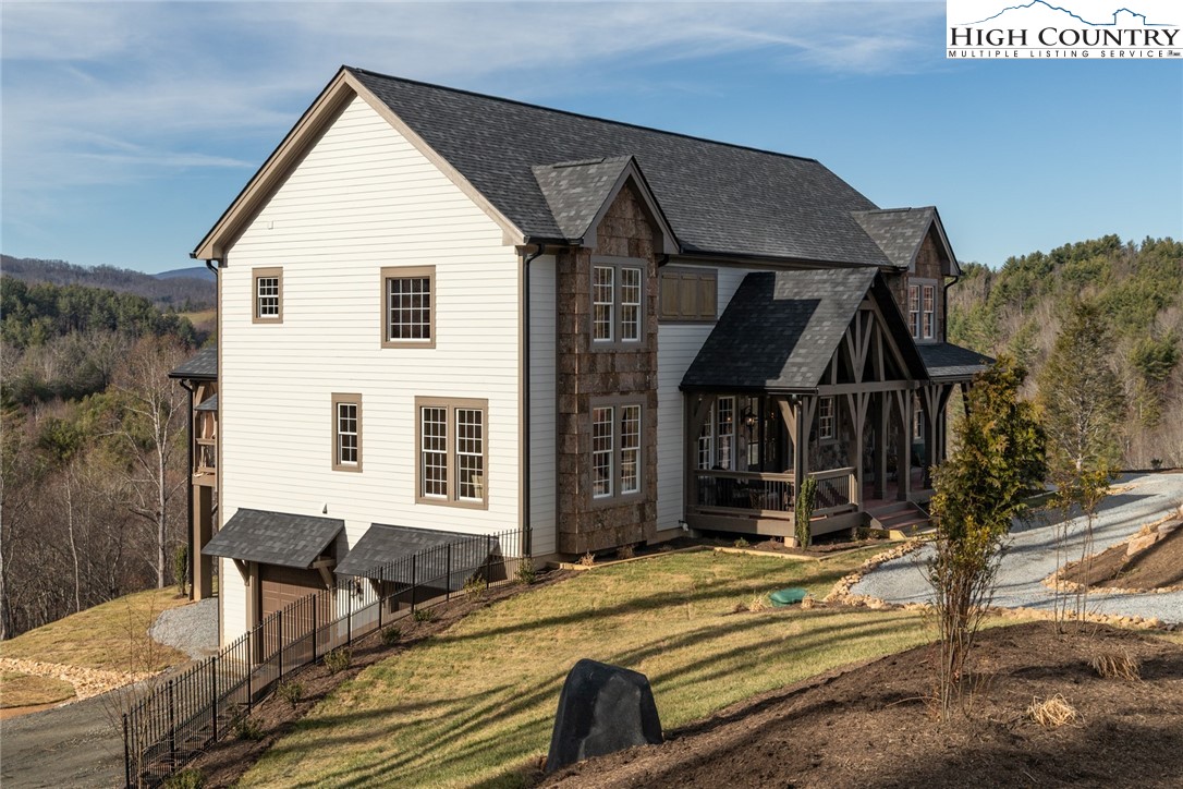 457 Autumn Leaf Way Crumpler, NC 28617 - Photo 10 of 47