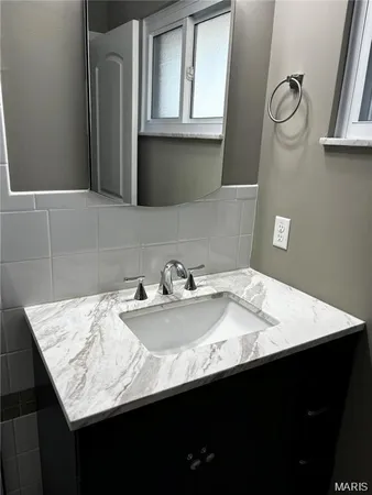 $2,800 | 818 Doerwood Court, St. Louis, MO 63122