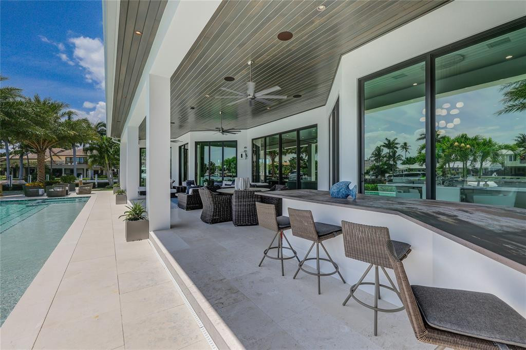 2550 Northeast 31st Court Lighthouse Point, FL 33064 - Photo 67 of 84 Photo 68