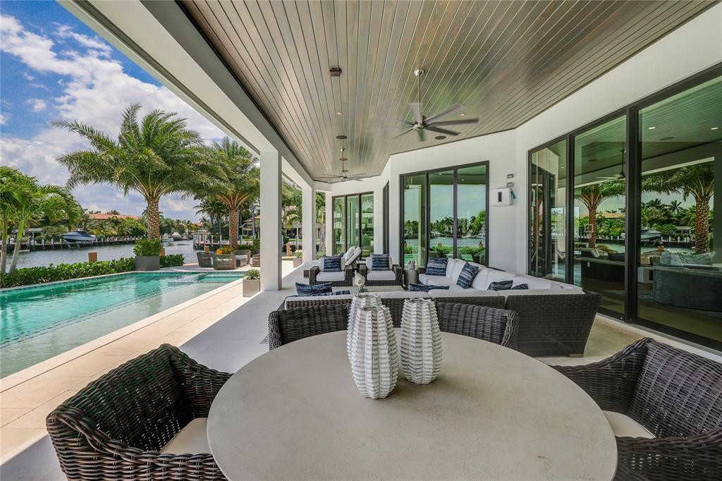 2550 Northeast 31st Court Lighthouse Point, FL 33064 - Photo 68 of 84 Photo 69