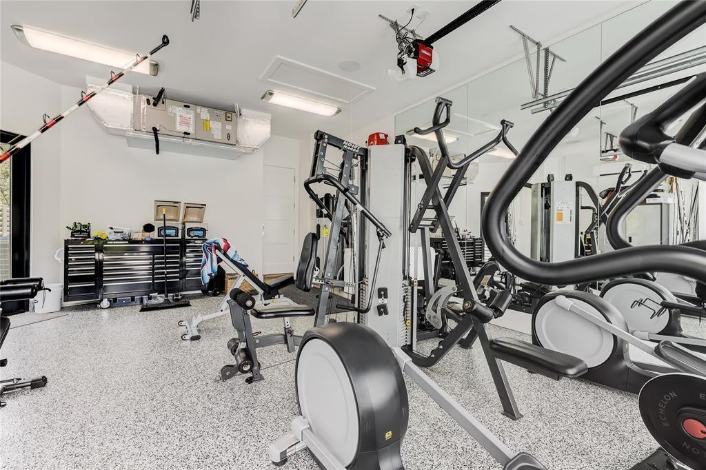 2550 Northeast 31st Court Lighthouse Point, FL 33064 - Photo 83 of 84 a view of a room with gym equipment