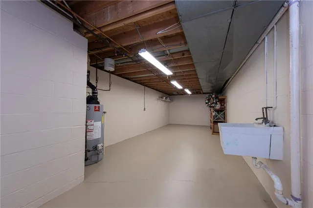 a view of a storage & utility room