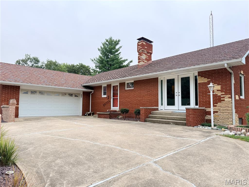 110 Teak Street Thayer, IL 62689 - Photo 1 of 41 Gallery Image 1