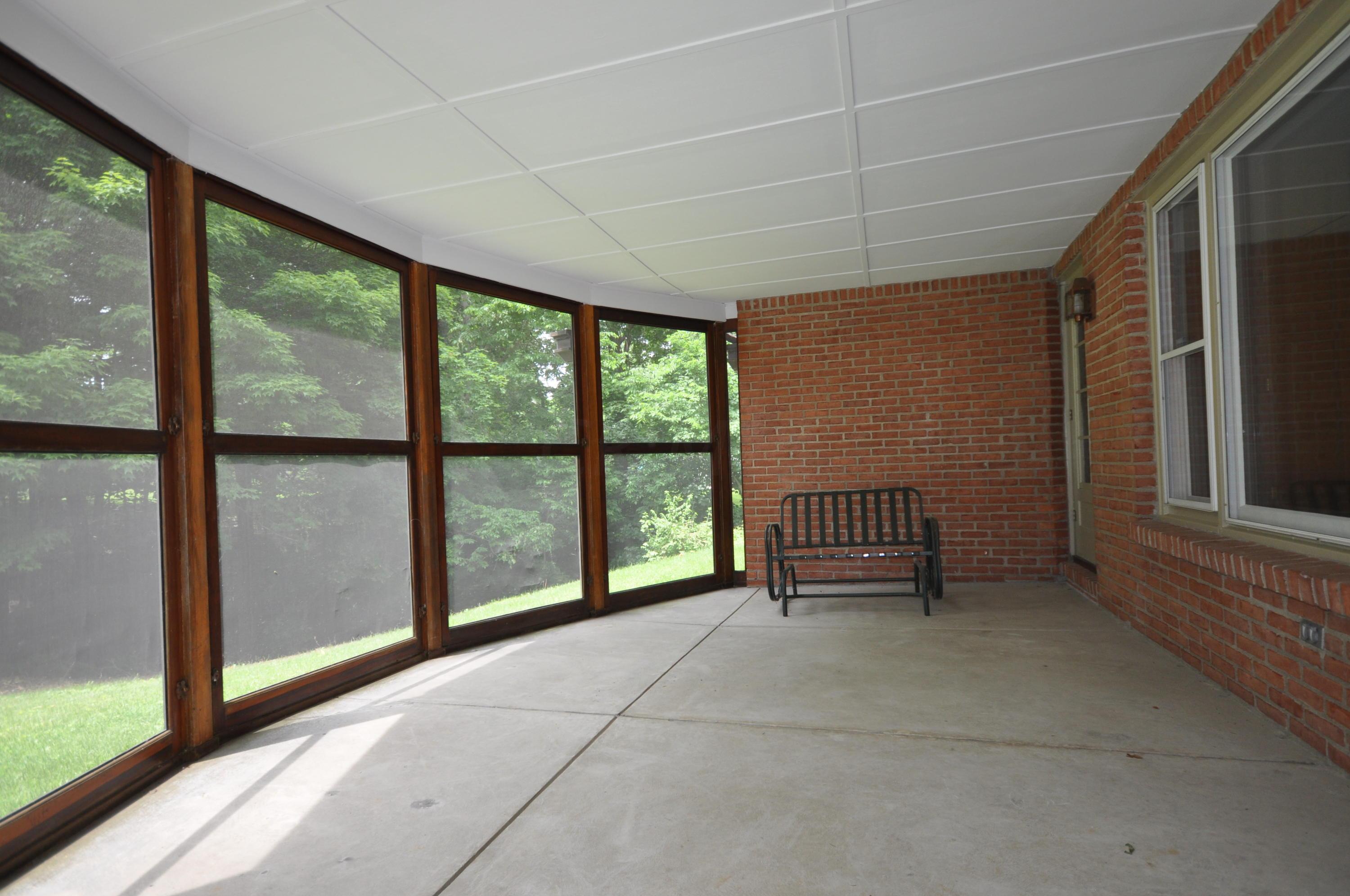 3657 Olde Ridenour Road Columbus, OH 43230 - Photo 11 of 14