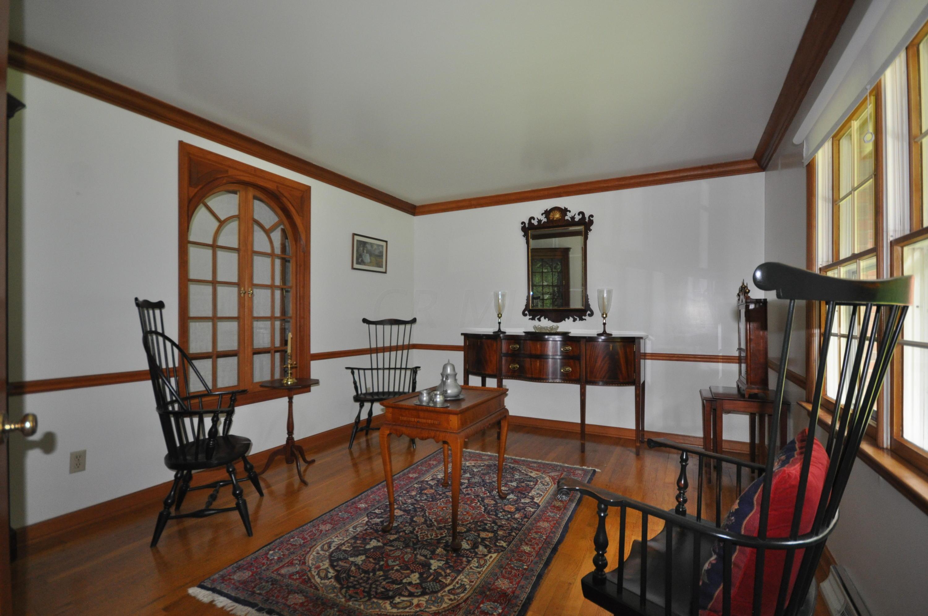 3657 Olde Ridenour Road Columbus, OH 43230 - Photo 6 of 14