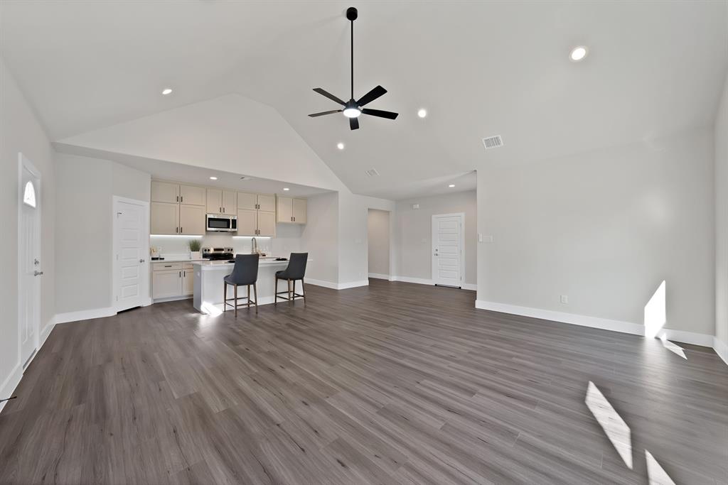 200 Harris Harbor Road East Tawakoni, TX 75472 - Photo 9 of 24 a view of dining room with furniture and wooden floor