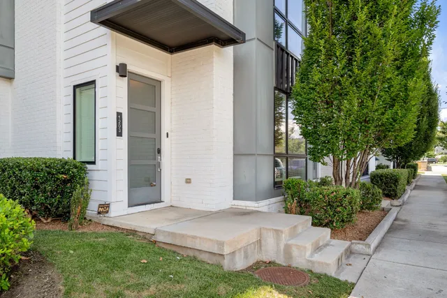 $699,000 | 1203 10th Avenue North, Nashville, TN 37208