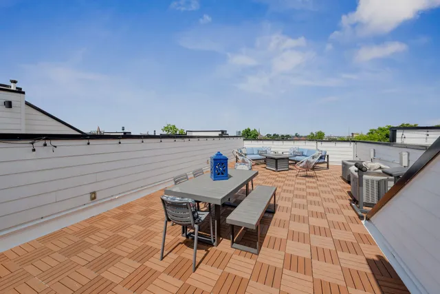 $699,000 | 1203 10th Avenue North, Nashville, TN 37208