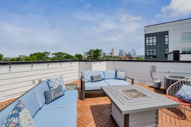 $699,000 | 1203 10th Avenue North, Nashville, TN 37208