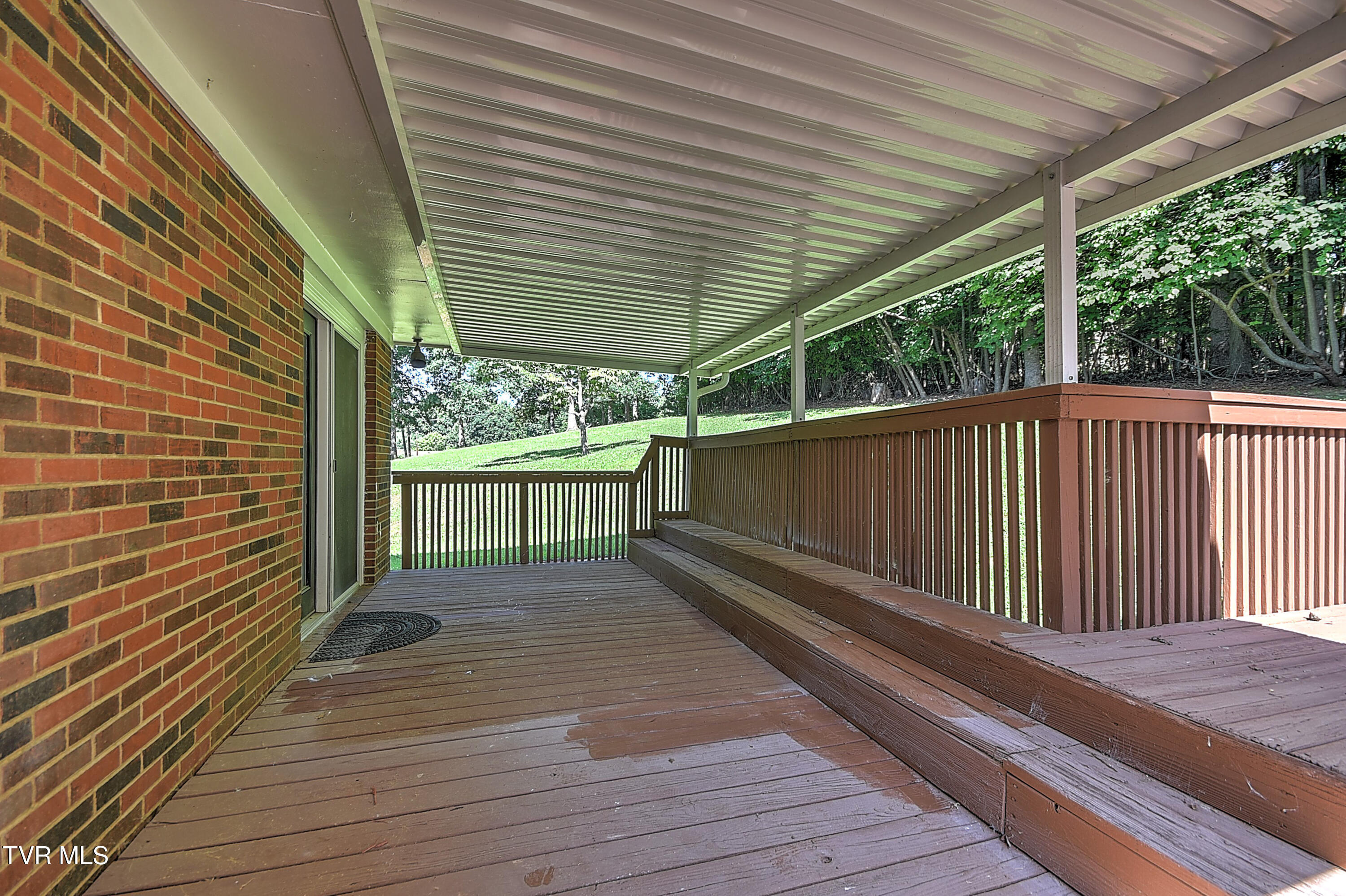 148 Whitehills Road Kingsport, TN 37660 - Photo 43 of 49 148 Whitehill * ES-39