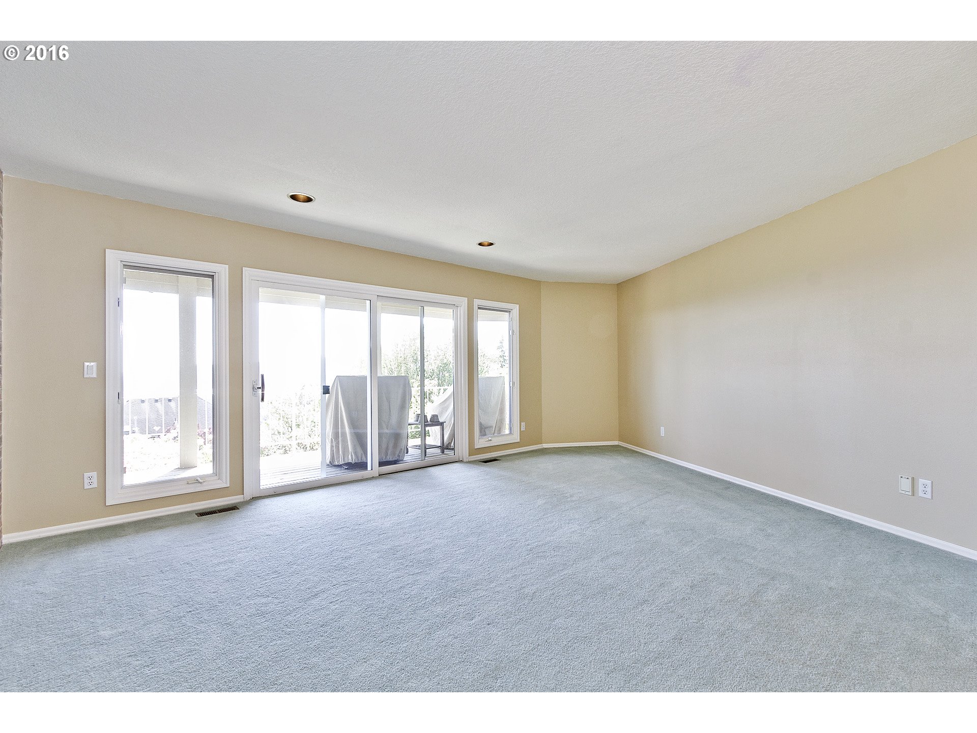3237 Watercrest Road Forest Grove, OR 97116 - Photo 10 of 21 Gallery Image 10