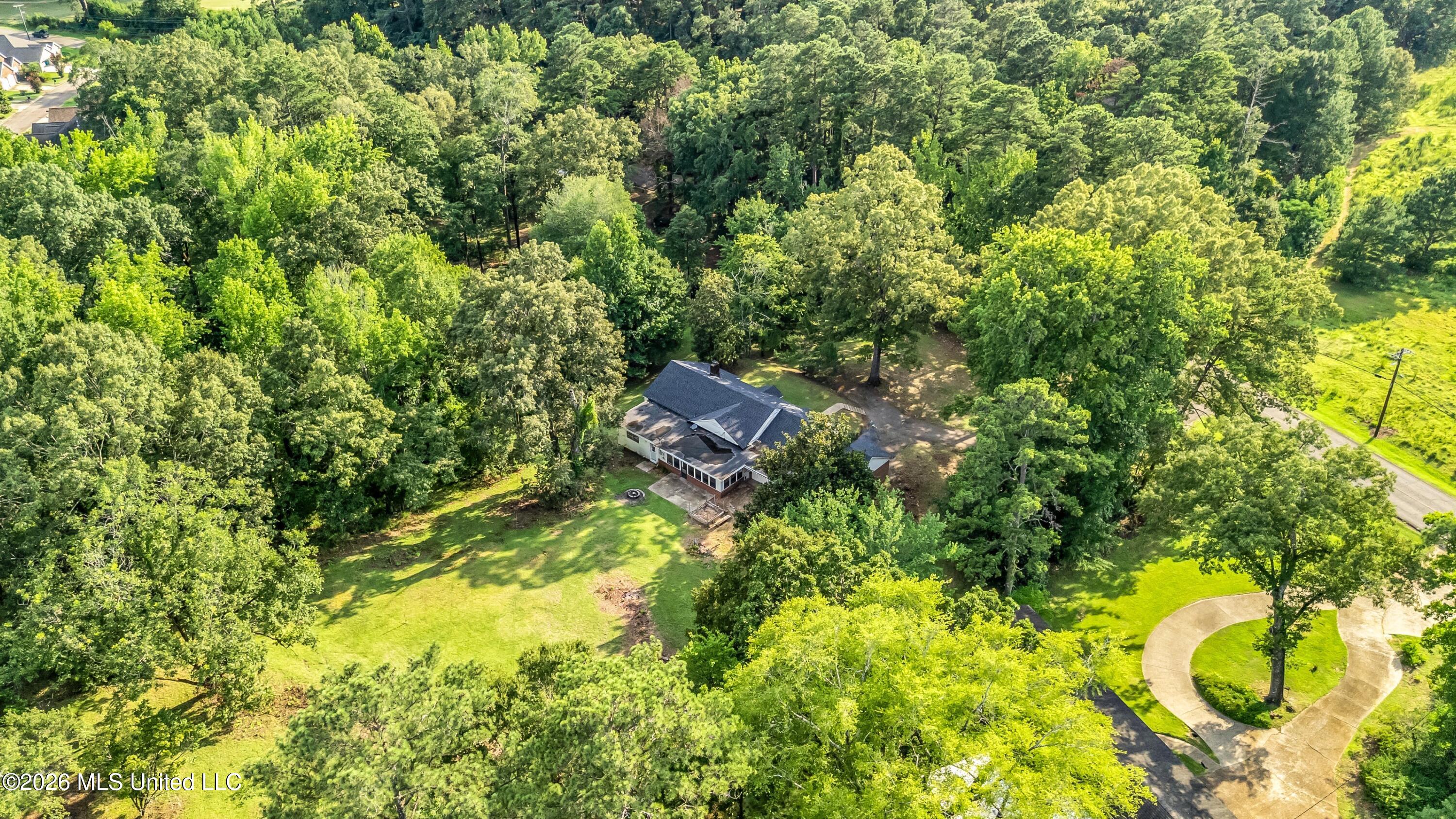 634 Ridge Road Columbus, MS 39705 - Photo 36 of 37 634Aerial Rear
