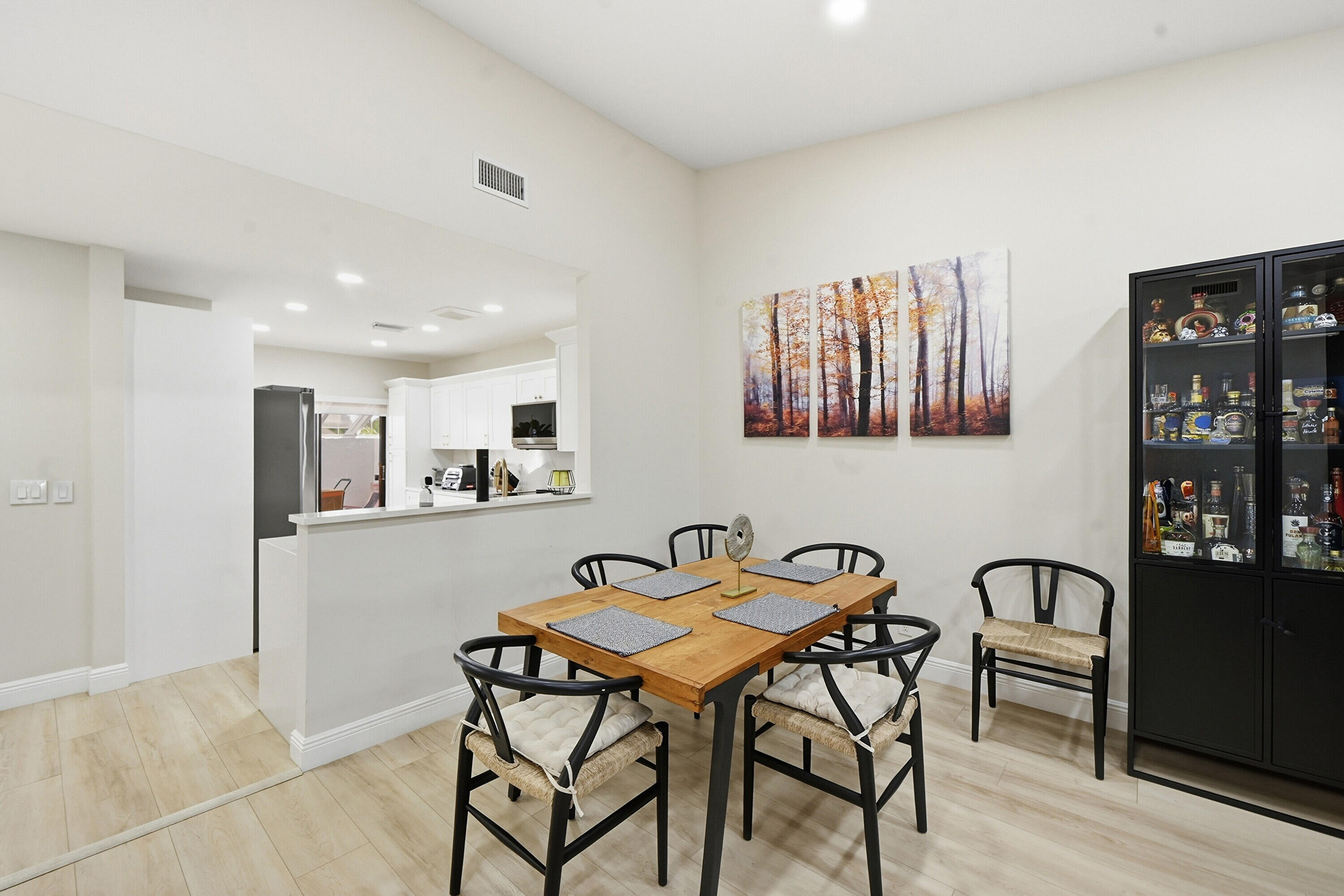10775 Waterberry Drive Boca Raton, FL 33498 - Photo 7 of 42 Dining Area