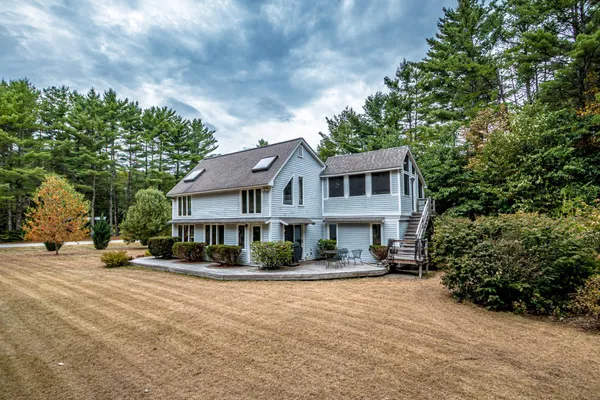 $521,900 | 65 Westwind Drive, Conway, NH 03860