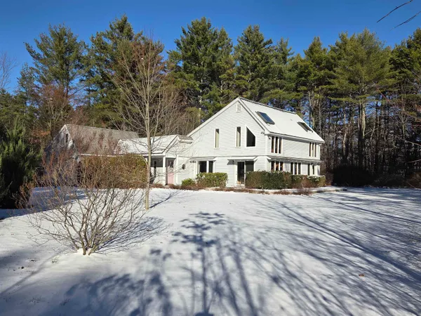 $521,900 | 65 Westwind Drive, Conway, NH 03860