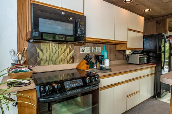 $521,900 | 65 Westwind Drive, Conway, NH 03860