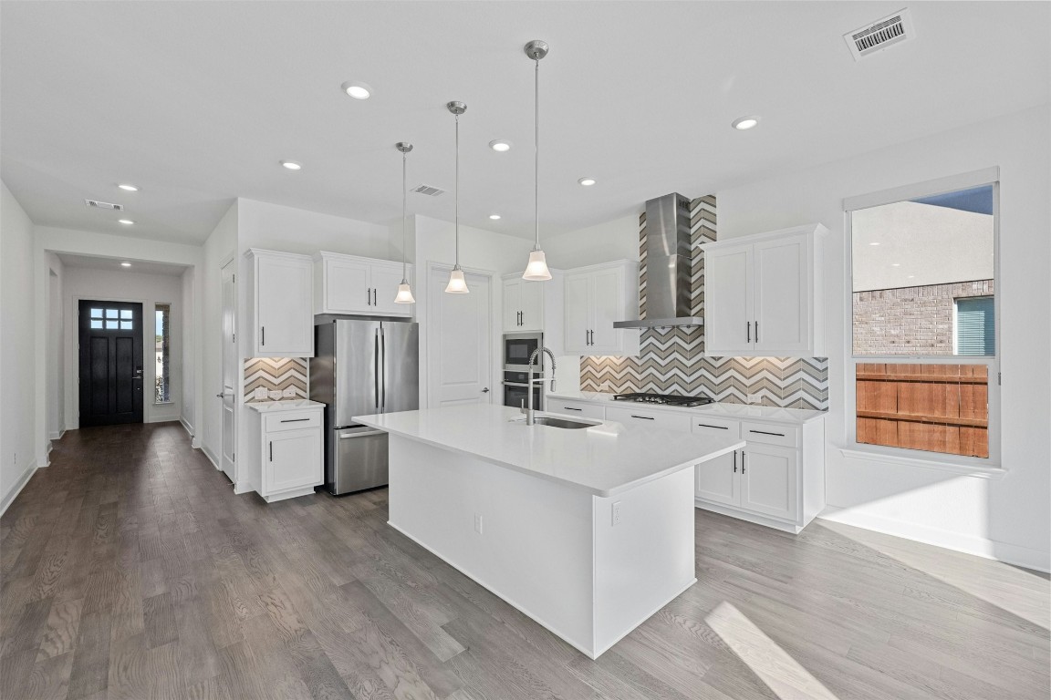 5909 Cimarron Rdg Lane Austin, TX 78738 - Photo 4 of 31