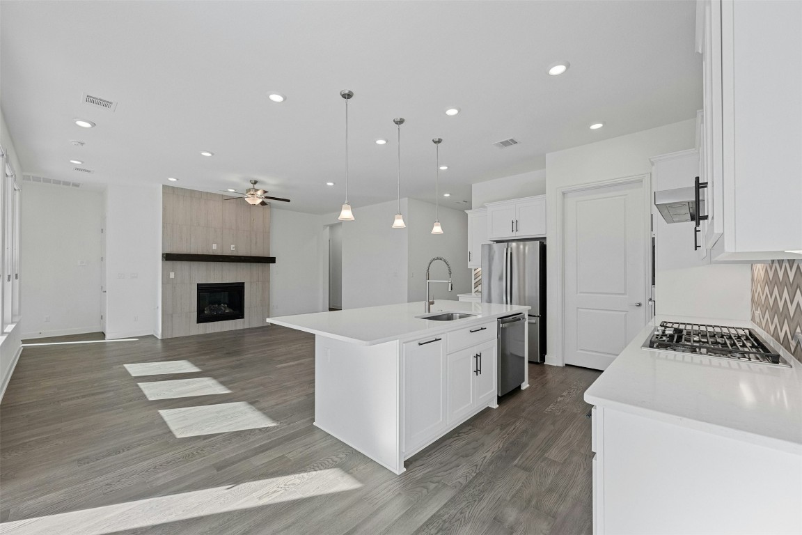 5909 Cimarron Rdg Lane Austin, TX 78738 - Photo 9 of 31