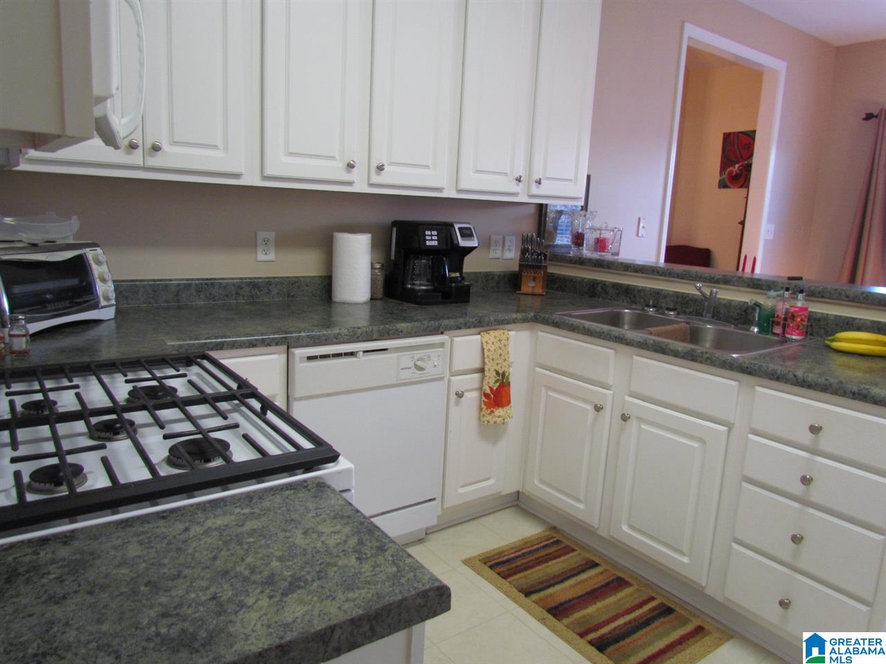 8121 Becker Lane Leeds, AL 35094 - Photo 14 of 31
