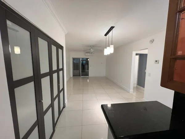 $2,200 | 1560 Northeast 127th Street, Unit 113, North Miami, FL 33161