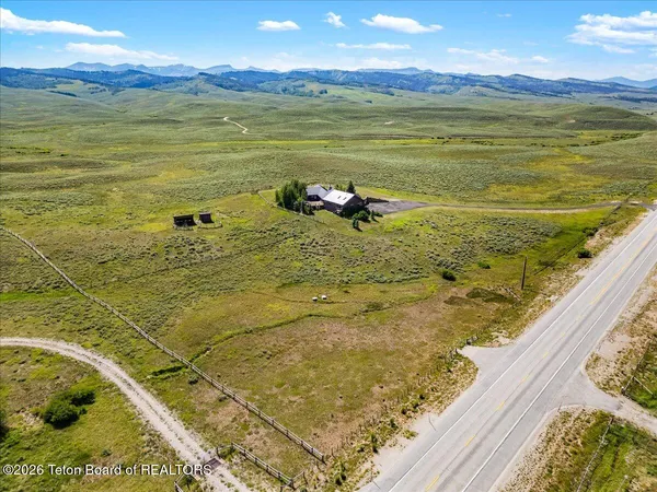 $2,250,000 | 13981 Highway 191, Bondurant, WY 82922