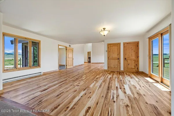 $2,250,000 | 13981 Highway 191, Bondurant, WY 82922