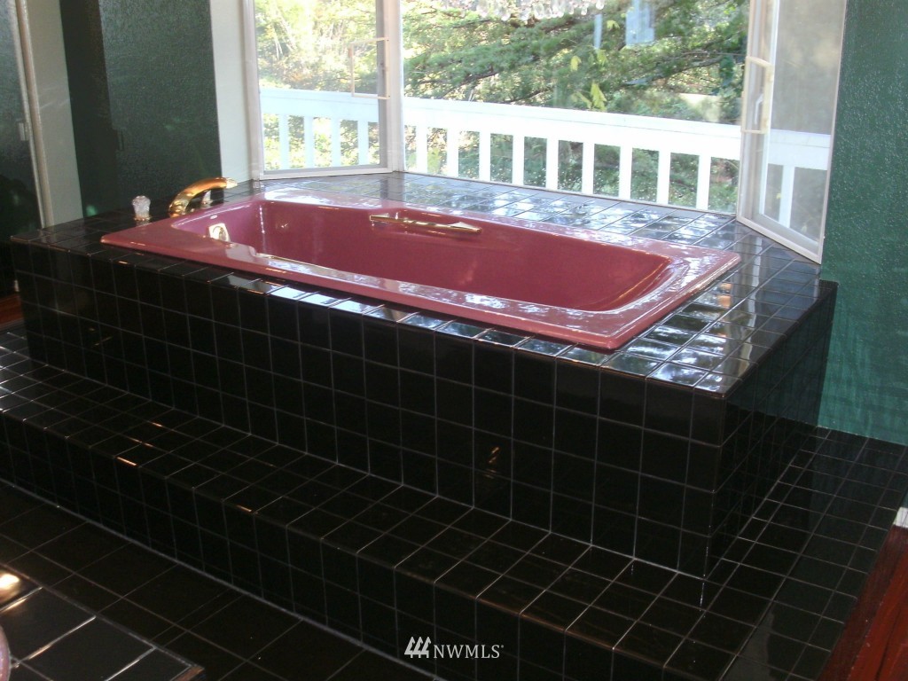 263 Ludlow Bay Road Port Ludlow, WA 98365 - Photo 9 of 15 Gallery Image 9
