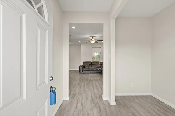 $329,000 | 4943 Leamathew Street, Houston, TX 77045