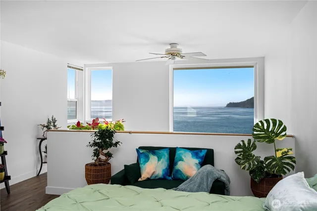 $930,000 | 2301 Skyline Way, Unit 5, Anacortes, WA 98221