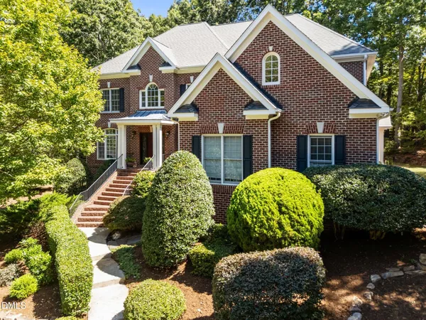 $1,195,000 | 3901 Orchard Point Court, Apex, NC 27539