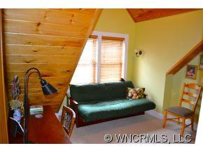 92 Ladderback Ridge Waynesville, NC 28785 - Photo 14 of 24 Gallery Image 14
