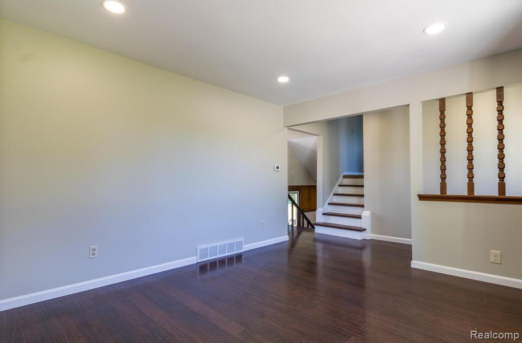 8381 Noblet Road Davison, MI 48423 - Photo 13 of 32