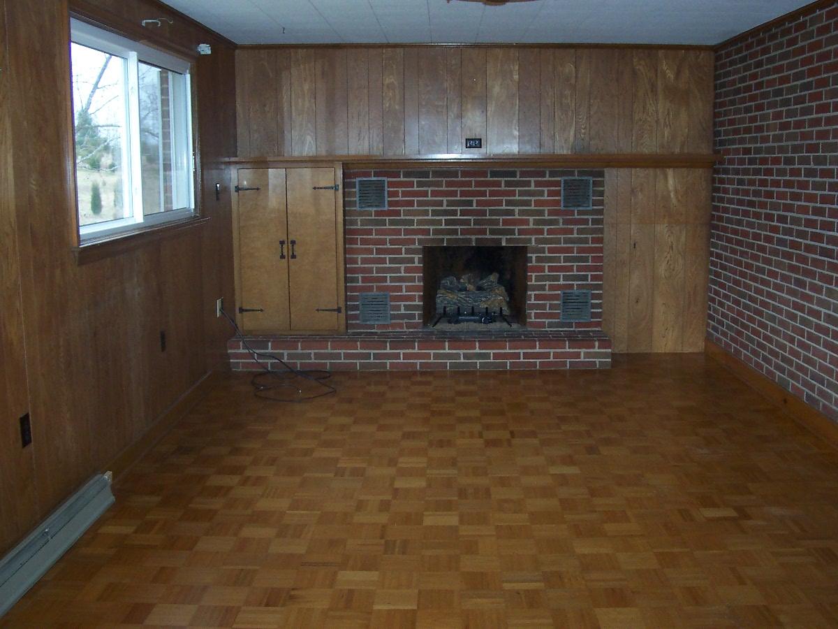 4217 Falling Creek Road Bedford, VA 24523 - Photo 3 of 15 Den w/ Gas Logs