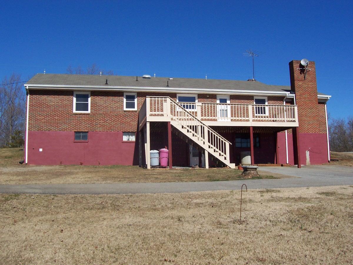 4217 Falling Creek Road Bedford, VA 24523 - Photo 9 of 15 Rear View 2