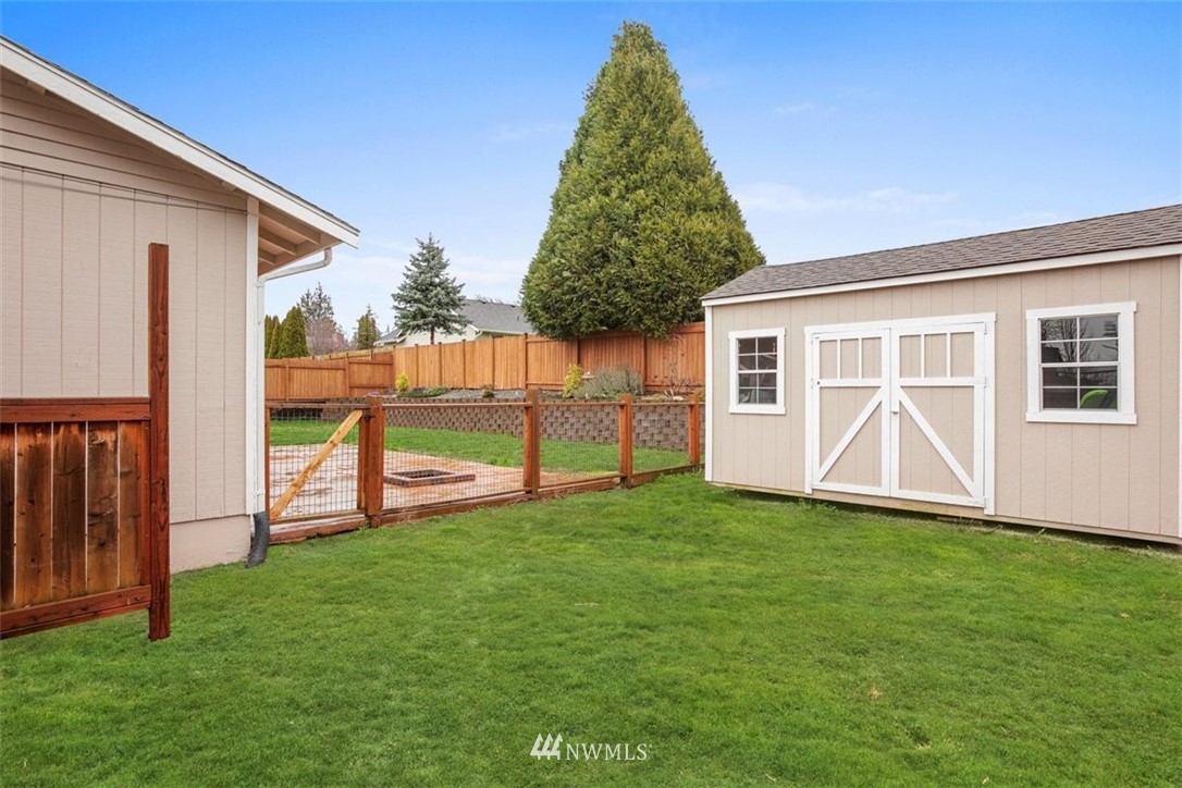 2330 Martin Road Mount Vernon, WA 98273 - Photo 18 of 23 Gallery Image 18